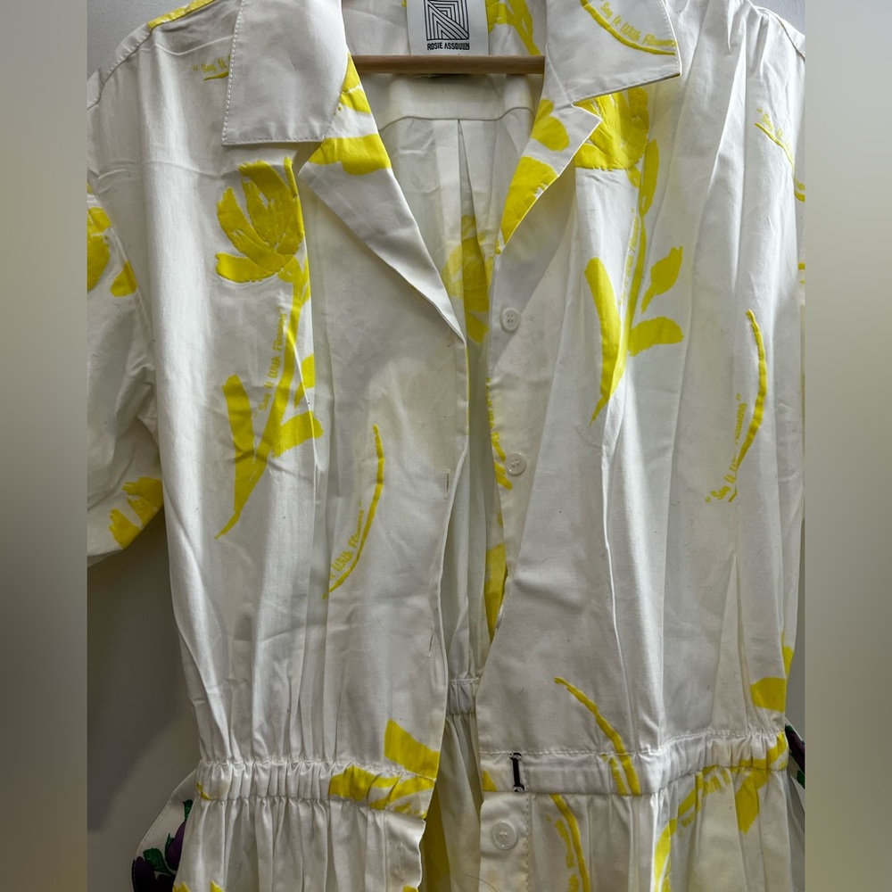 Floral Belted White and Yellow Dress - Picture 7 of 11
